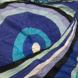 Emilio Pucci cover up